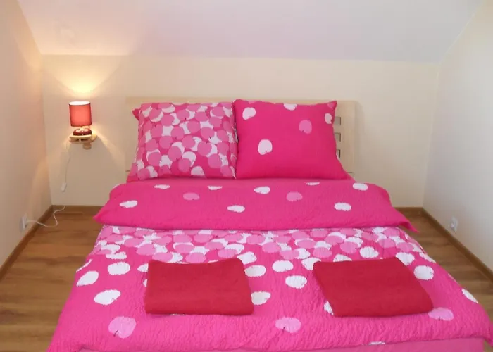 Gosciniec Mazurek Homestay *